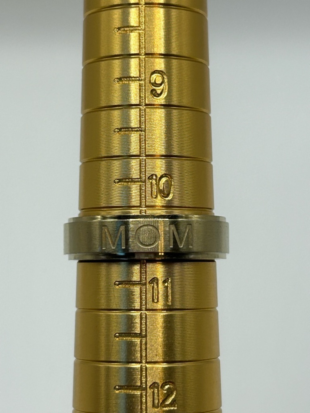 MOM Engraved Band